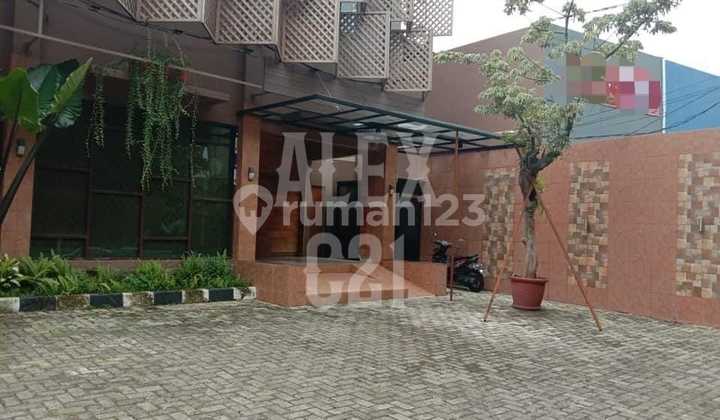 Wts Rumah Mewah Prapanca Raya