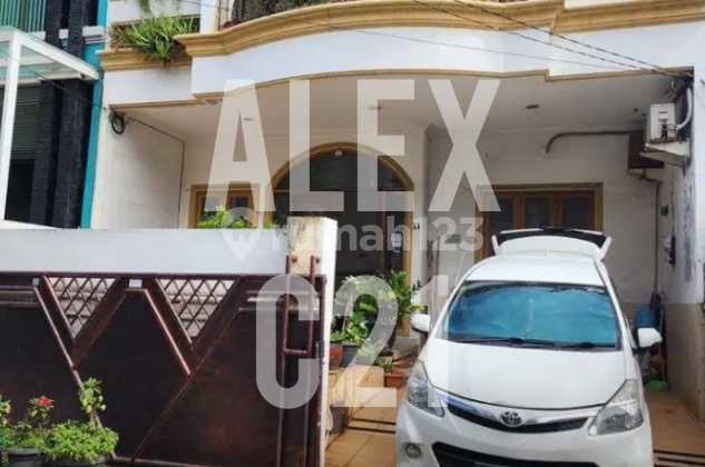 Dijual Rumah Kelapa Gading