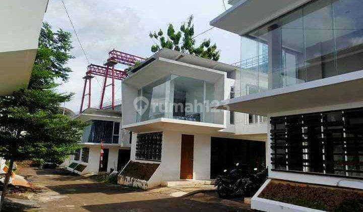 Dijual Rumah Baru di Cibubur, Jak Tim 1