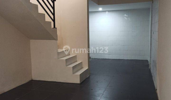 Dijual Ruko Komersial Tebet 3 Lantai SHM 2