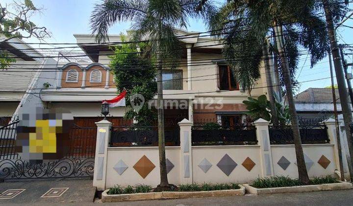 Dijual Rumah Mewah Daerah Strategis Kemang, Jaksel 1