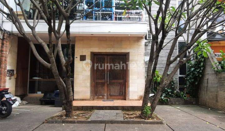 Disewakan Ruko Strategis Semi Gedung Di Kemang, Jaksel 1