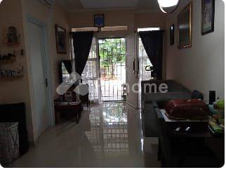 Dijual Rumah 2 Lantai Bu, Dijatinegara, jakarta Timur. 2