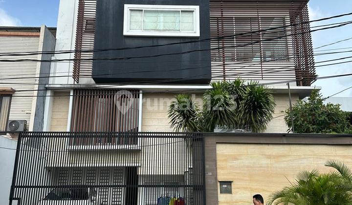 Dijual rumah di Citra Garden 2, Pegadungan, Kalideres, Jakarta Barat
