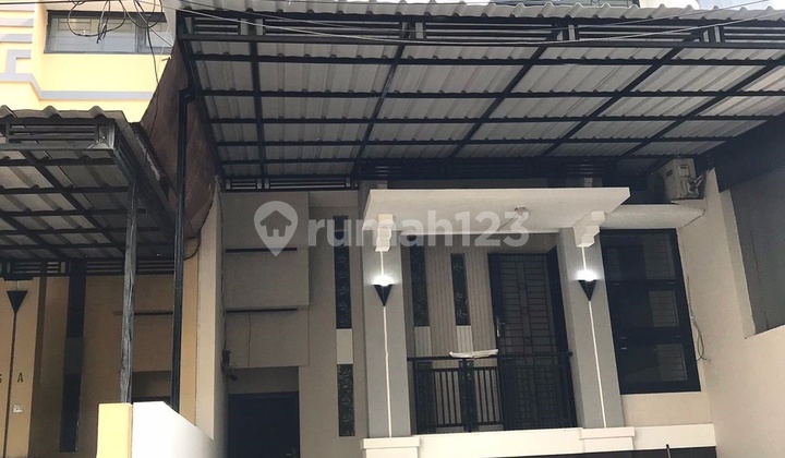 Dijual rumah di Kelapa Gading,Pegangsaan Dua, Jakarta Utara Dijual rumah di Kelapa Gading,Pegangsaan Dua, Jakarta Utara