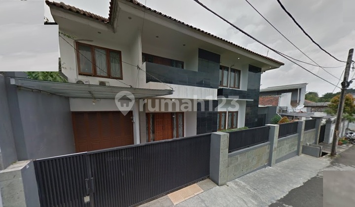 Dijual rumah minimalis di Kebayoran Lama, Kebayoran Lama Utara, Jakarta Selatan