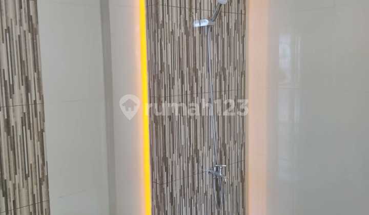 Jual dan Sewa Gedung Baru Konsep Soho 2