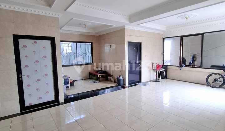 Selling a house in Cengkareng, Kapuk, West Jakarta 2