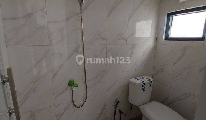 Rumah Modern 2 Lantai Termurah Se Beji Depok. Dekat Pintu Tol Kukusan 8