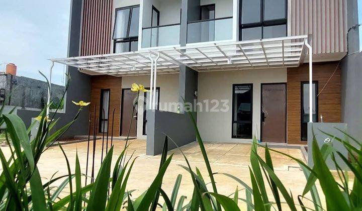 Rumah Modern Scandinavian 2 Lantai di Depok, Dekat Pintu Tol Sawangan 2