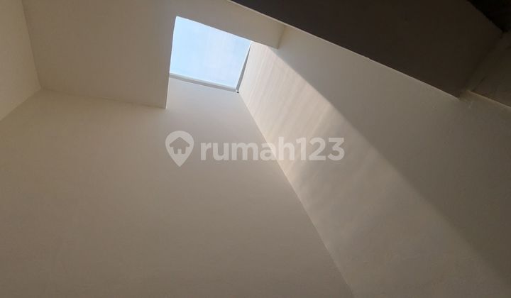 Rumah 2 Lantai Skandinavian, Selangkah ke Stasiun Depok Lama 2