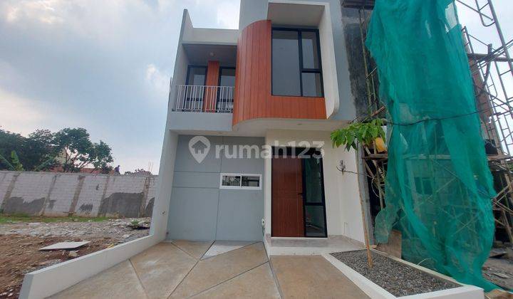 Dijual Rumah Baru 2 Lantai, 3 KT 2 KM, SHM, Bebas Banjir. Dekat Stasiun Depok Lama, Mall ITC, Alun2 Depok,  RS, Sekolah. Cukup 3 Juta Rumah milik Anda. 1