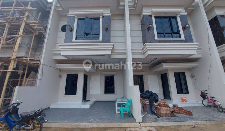 Rumah Mewah Mentereng 2 Lantai Harga Enteng, Dekat Pintu Tol 2