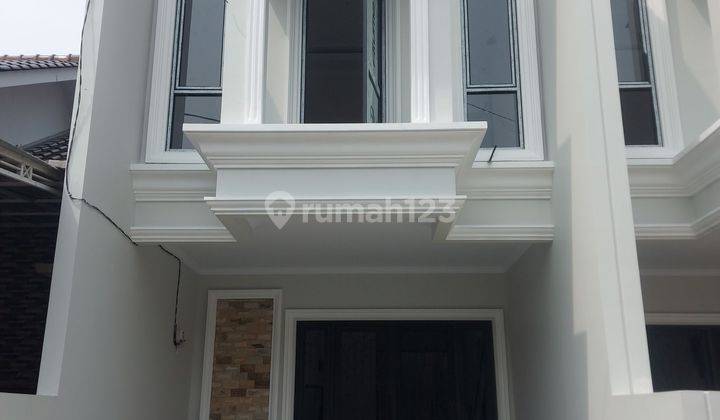 RUMAH 2 LANTAI + ROOFTOP, 3 KT 3 KM DEKAT PINTU TOL KUKUSAN, BEJI - DEPOK 1