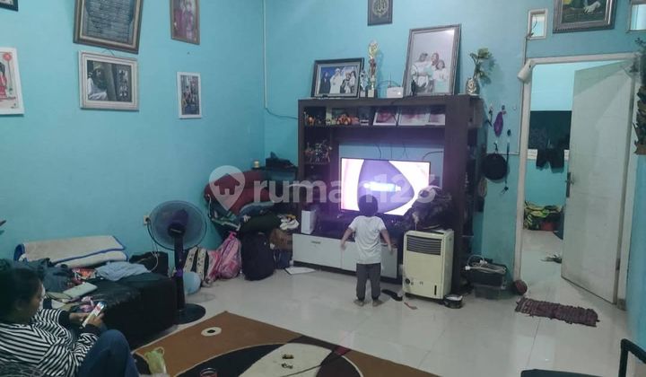 Dijual Rumah Second di Dalam Perumahan di Tanah Baru, Beji Depok 2