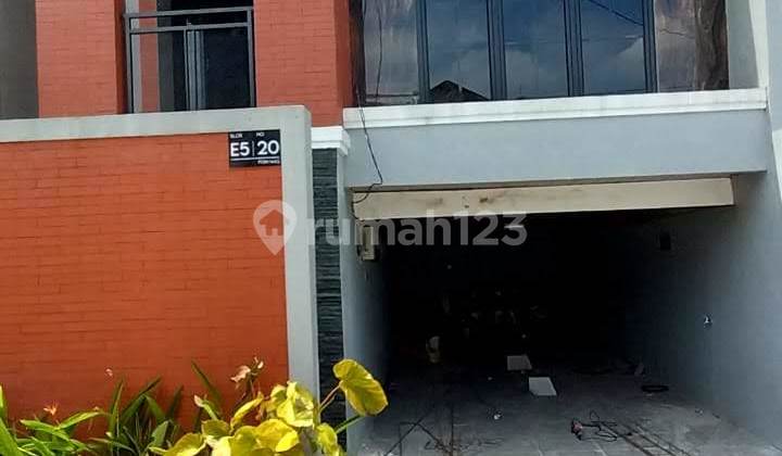 Dijual Rumah Di Komplek Point Mas, Depok