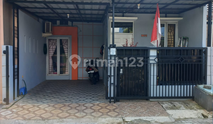 Dijual Rumah Second 2 Lantai Di Komplek Perumahan Maharaja Depok, Dekat Stasiun Kereta, Dekat Sekolah Internasional
