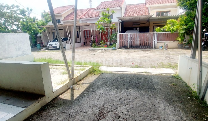Dijual Rumah Minimalis Didalam Cluster Daerah Mampang Depok. Dijual Rumah Minimalis Didalam Cluster Daerah Mampang Depok.