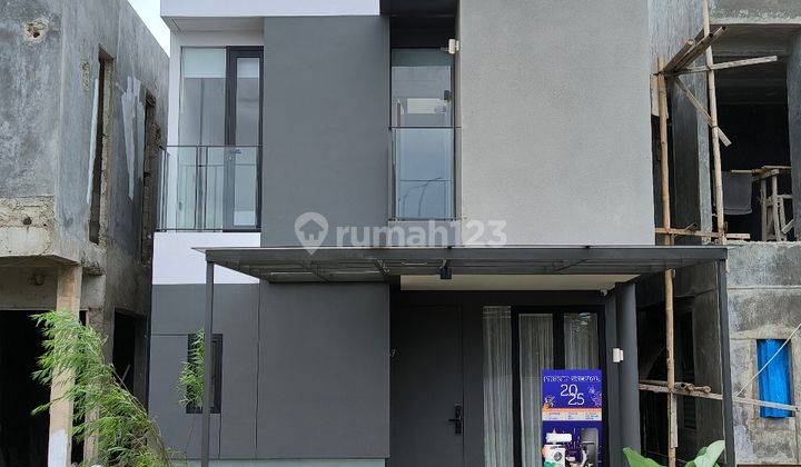 Dijual Rumah 2 Lantai Dijalan Utama Ciputat 2