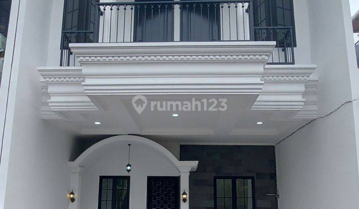 RUMAH AMERICAN CLASSIC 2 LANTAI, NEMPEL JAKARTA, DEKAT PINTU TOL KUKUSAN DAN KRUKUT, STASIUN KERETA, KAMPUS UI, BEBAS BANJIR, SHM. KPR BANK, DP ENTENG ANGSURAN RINGAN DIKANTONG. 1