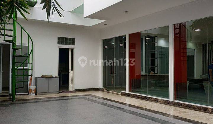 Rumah intercon bagus sekali dan siap huni rapi 2