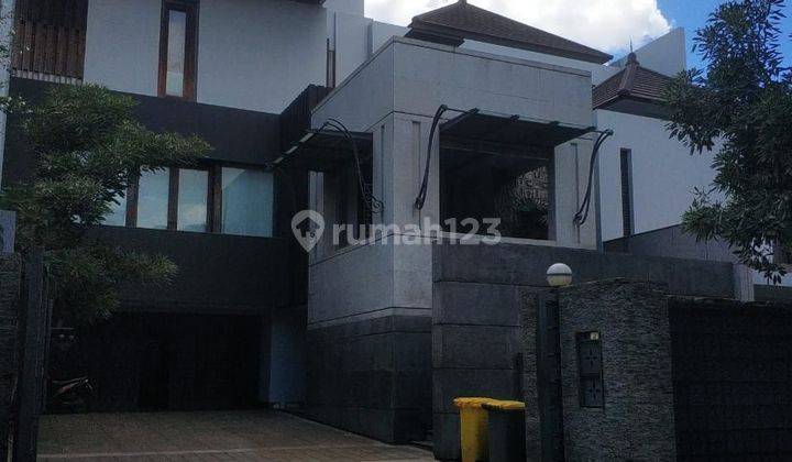 Rumah intercon bagus dan rapi jarang ada 1