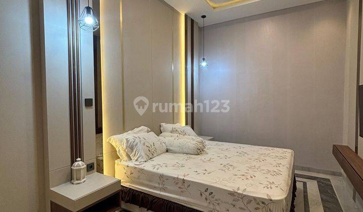 Rumah permata buana semi furnish bagus dan rapi 1