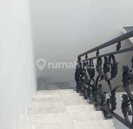 Rumah Bsd Puspita Loka Bagus Dan Rapi Siap Huni 2