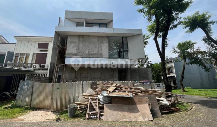 Brand New House In BSD Foresta, Good And Okay Brand New House In BSD Foresta, Good And Okay