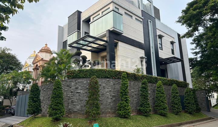 Rumah Pik Garden House Bagus Dan Ada Lift