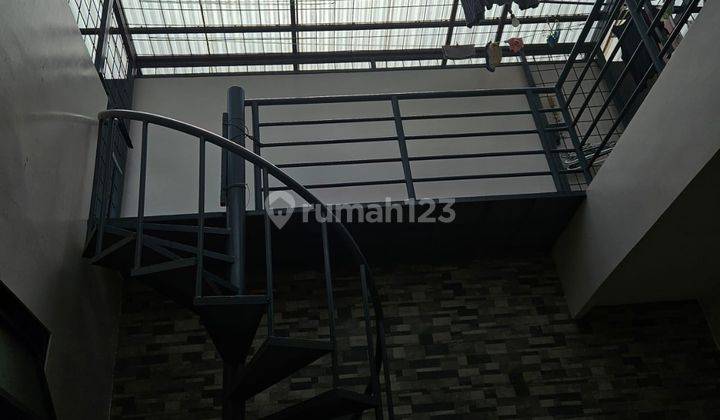 Dijual Rumah Hook Siap Huni di Taman Holis Indah 2