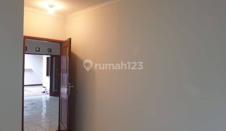 Disewakan Rumah Minimalis Bagus di Suryalaya Bandung 2