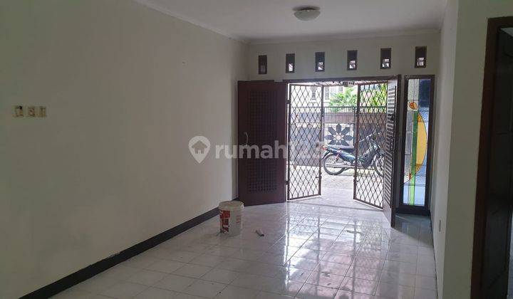 Disewakan Rumah Minimalis Bagus di Suryalaya Bandung 1