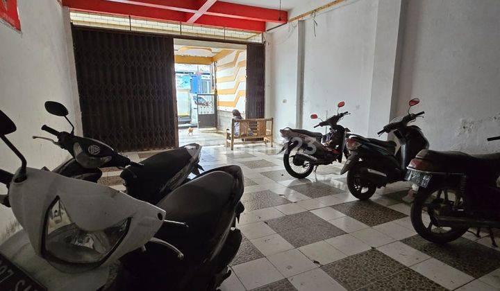 Dijual Rukost 3 Lantai di Jln Holis Bandung 1