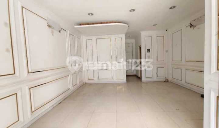 Disewakan atau Dijual Ruko 3 Lantai di Metro Indah Mall Bandung Disewakan atau Dijual Ruko 3 Lantai di Metro Indah Mall Bandung