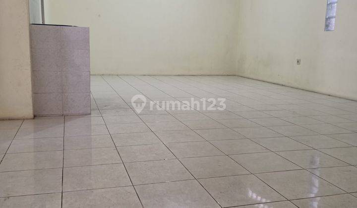 Dijual Rumah Siap Huni 1 Lantai di Taman Kopo Indah 1 2