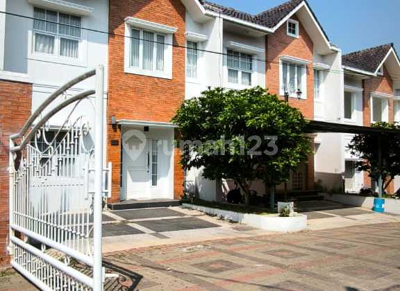 HOT SALE!!!! Dijual Cepat Rumah Baru di Sariwangi, Sukajadi Bandung 1