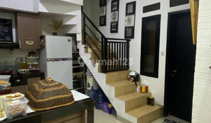 Dijual Rumah 2 Lantai di Taman Kopo Indah 3 2