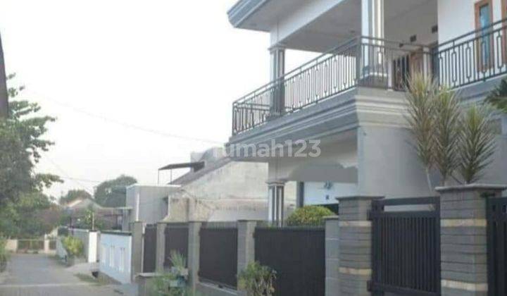 Dijual Rumah Villa 2 Lantai di Cikole Lembang Bandung 1