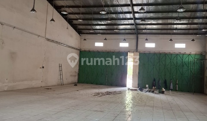 Disewakan Ruang Usaha di Moh Toha Bandung