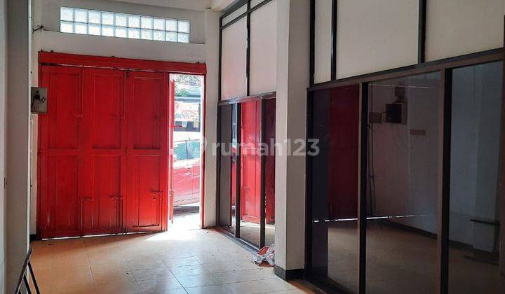 Disewakan Ruko 3 Lantai di Ciateul Bandung 1