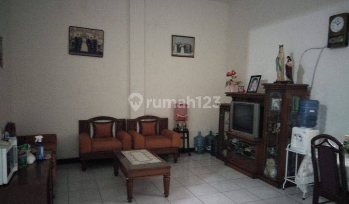 Dijual Rumah Siap Huni di Taman Holis Indah Bandung 2