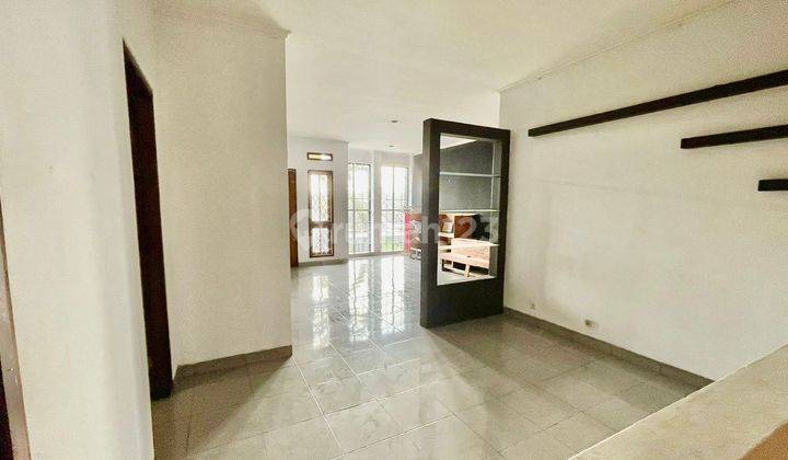 Dijual Rumah Cantik Baru Renovasi di Kopo Permai 2