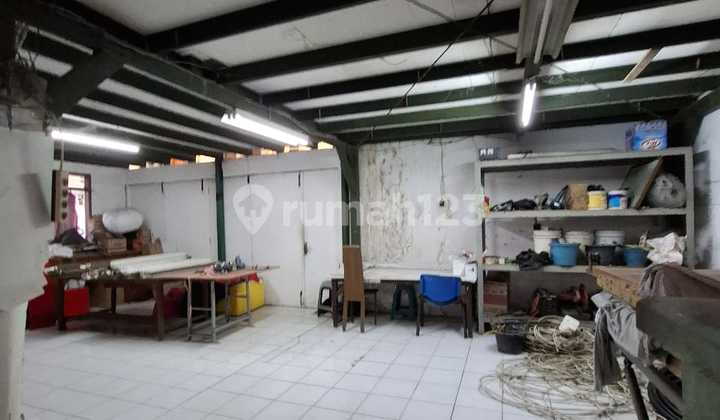 Warehouse for sale in Cibolerang Bandung Warehouse for sale in Cibolerang Bandung