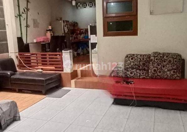 Dijual Rumah Terawat di Taman Kopo Indah 3 1