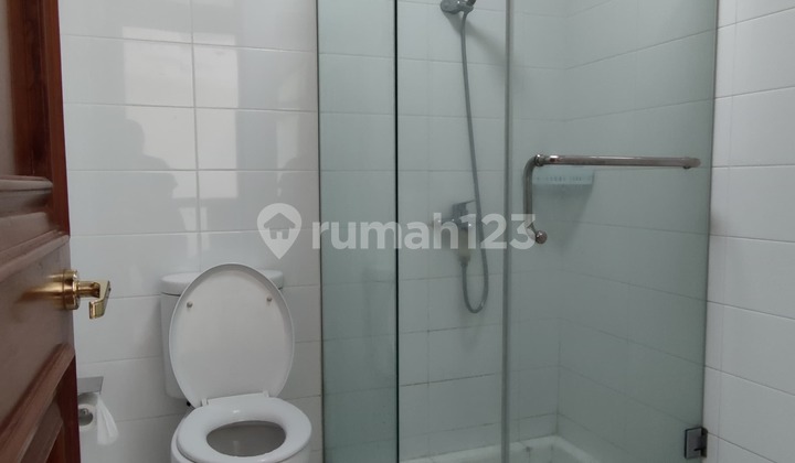 Disewakan Rumah 2 Lantai Full Furnished di Sayap Sutami Bandung 2