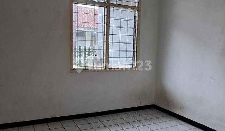 For Rent: 1.5-Story House in Kopo Permai, Bandung 2