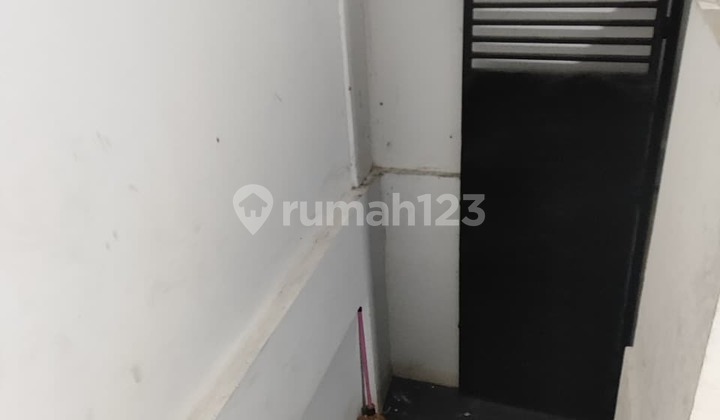 For Sale 5 Two-Story Ruko Rendeng in Kopo Permai, Bandung 2