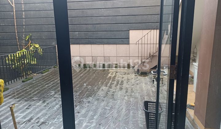 Dijual Rumah 3,5 Lantai di Istana Regency Sudirman Cijerah Bandung 2