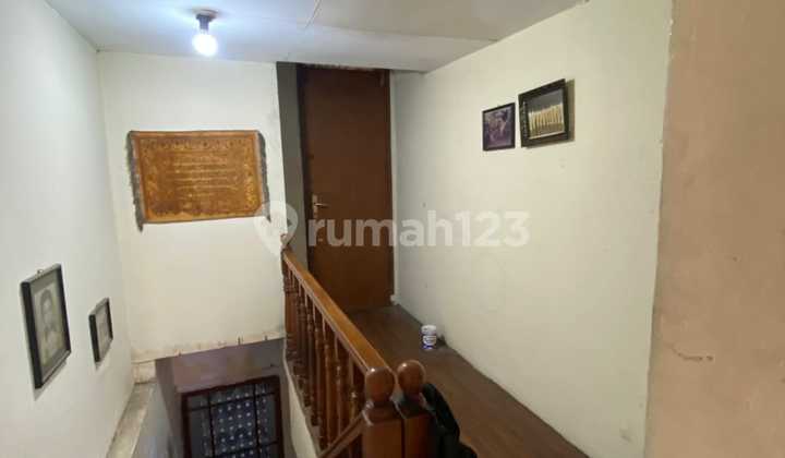 Dijual Rumah Hook 2 Lantai di Kopo Permai Bandung 2